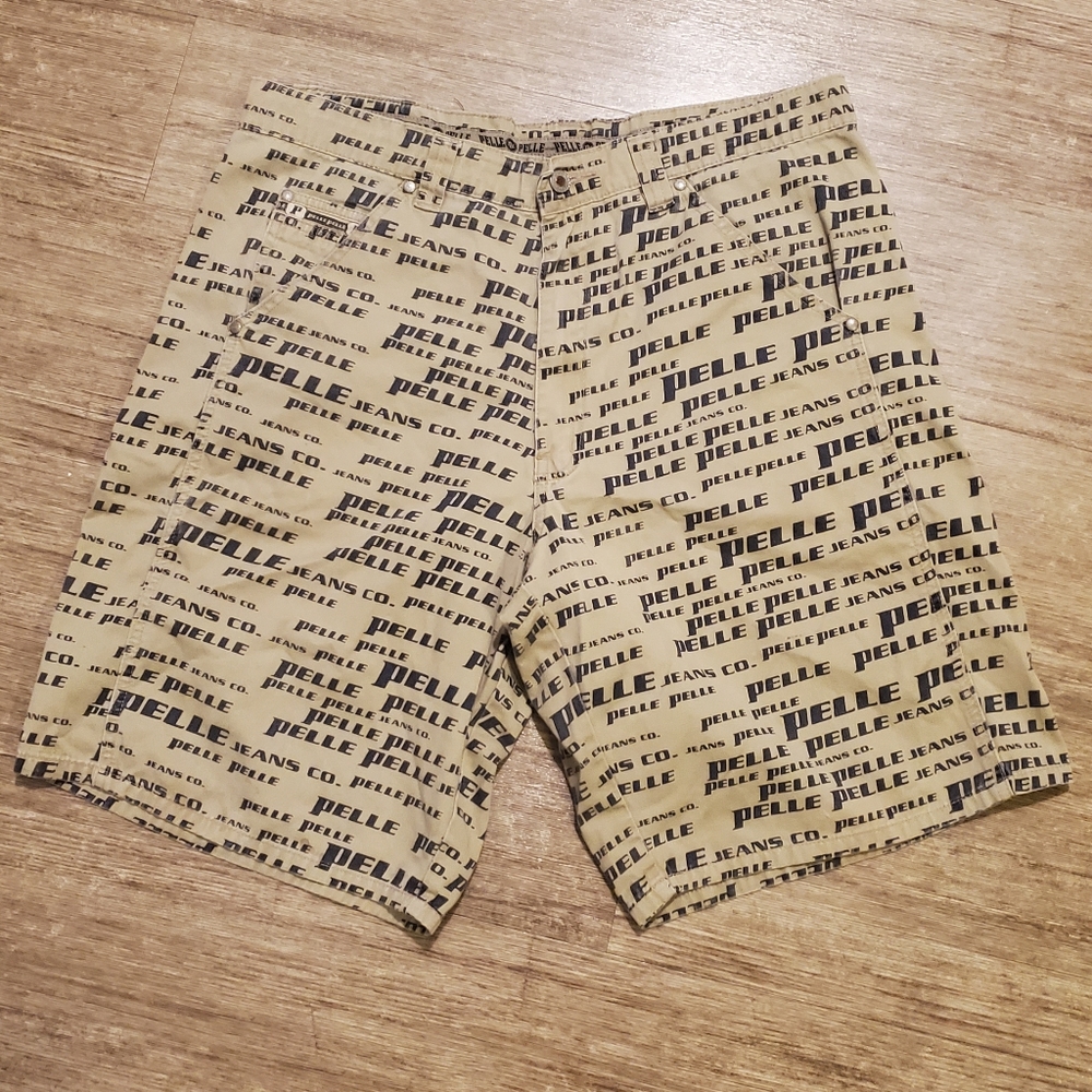 Vintage Pelle Pelle Khaki Shorts Size 36